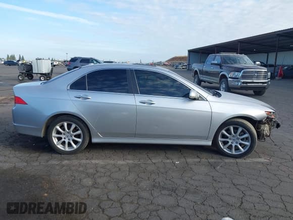 ✅ 2007 Acura TSX Navi • VIN: JH4CL96987C000866 • Lot: 43386228. Listed on IAAI with 300,486 mi. Free auction sales archive from the USA and detailed vehicle history report at DreamBid. Image 14.