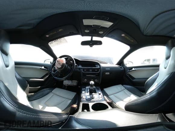 ✅ 2013 Audi S5 Premium Plus • VIN: WAUCGAFR6DA063377 • Лот: 42888709. Опубликован ранее на IAAI с пробегом 126 313 миль. Бесплатный доступ к архиву аукционных продаж из США и подробный отчёт об истории автомобиля на DreamBid. Изображение 21.