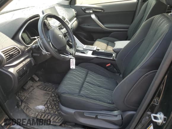 ✅ 2019 Mitsubishi Eclipse Cross LE • VIN: JA4AT4AA3KZ606508 • Lot: 65720815. Wystawiony na Copart z przebiegiem 90 843 mil. Bezpłatny archiwum sprzedaży aukcyjnych z USA i szczegółowy raport historii pojazdu na DreamBid. Zdjęcie 7.