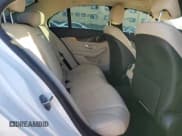 ✅ 2019 Mercedes-Benz C 300 • VIN: 55SWF8DB9KU317670 • Lot: 93914335. Wystawiony na Copart z przebiegiem 45 967 mil. Bezpłatny archiwum sprzedaży aukcyjnych z USA i szczegółowy raport historii pojazdu na DreamBid. Zdjęcie 10.