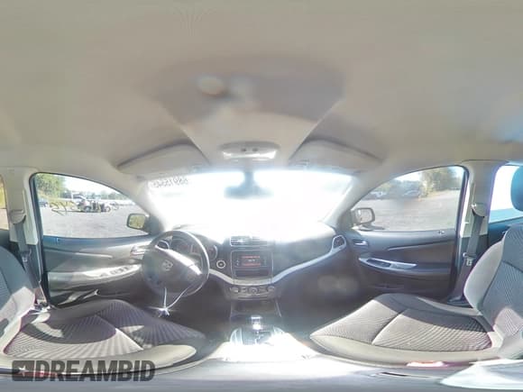 ✅ 2019 Dodge Journey SE Value • VIN: 3C4PDCAB1KT820758 • Lot: 68915545. Wystawiony na Copart z przebiegiem 56 015 mil. Bezpłatny archiwum sprzedaży aukcyjnych z USA i szczegółowy raport historii pojazdu na DreamBid. Zdjęcie 15.