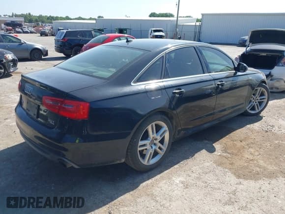 ✅ 2014 Audi A6 Prestige • VIN: WAUHGAFC9EN068679 • Lot: 42548955. Listed on IAAI with 141,724 mi. Free auction sales archive from the USA and detailed vehicle history report at DreamBid. Image 4.