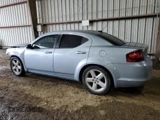 ✅ 2013 Dodge Avenger SE • VIN: 1C3CDZAB1DN707546 • Лот: 63807354. Опубликован ранее на Copart с пробегом 196 779 миль. Бесплатный доступ к архиву аукционных продаж из США и подробный отчёт об истории автомобиля на DreamBid. Изображение 2.