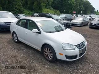 ✅ 2010 Volkswagen Jetta Limited Edition • VIN: 3VWAZ7AJ7AM164352 • Lot: 42897271. Listed on IAAI with 100,814 mi. Free auction sales archive from the USA and detailed vehicle history report at DreamBid. Image 1.