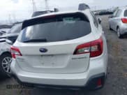 ✅ 2018 Subaru Outback Premium • VIN: 4S4BSADC3J3235713 • Lot: 43492053. Listed on IAAI with 30,800 mi. Free auction sales archive from the USA and detailed vehicle history report at DreamBid. Image 16.