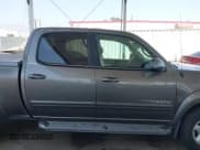 ✅ 2004 Toyota Tundra Limited • VIN: 5TBET38154S438276 • Lot: 42726116. Wystawiony na IAAI z przebiegiem 115 644 mil. Bezpłatny archiwum sprzedaży aukcyjnych z USA i szczegółowy raport historii pojazdu na DreamBid. Zdjęcie 13.