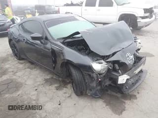 ✅ 2018 Scion FR-S • VIN: JF1ZNAA18J9700017 • Lot: 43583815. Wystawiony na IAAI z przebiegiem 94 633 mil. Bezpłatny archiwum sprzedaży aukcyjnych z USA i szczegółowy raport historii pojazdu na DreamBid. Zdjęcie 1.