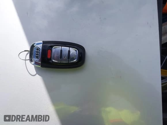 ✅ 2012 Audi A7 Prestige • VIN: WAU2GAFCXCN095893 • Lot: 43577748. Listed on IAAI with 173,888 mi. Free auction sales archive from the USA and detailed vehicle history report at DreamBid. Image 11.