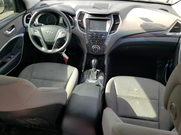 ✅ 2017 Hyundai Santa Fe SE • VIN: KM8SM4HF6HU244930 • Лот: 59486163. Опубликован ранее на Copart с пробегом 69 521 миль. Бесплатный доступ к архиву аукционных продаж из США и подробный отчёт об истории автомобиля на DreamBid. Изображение 8.