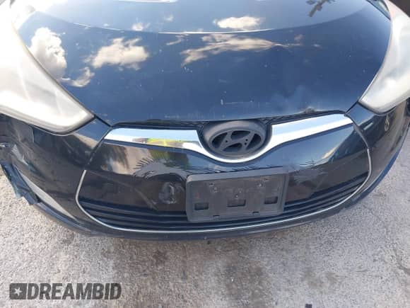 2013 Hyundai Veloster w/Black Int с VIN KMHTC6AD5DU159101, выставлен на аукционе IAAI как лот 43524350 с пробегом 178 189 миль миль и . История ставок и продаж доступна на DreamBid. Изображение 6.