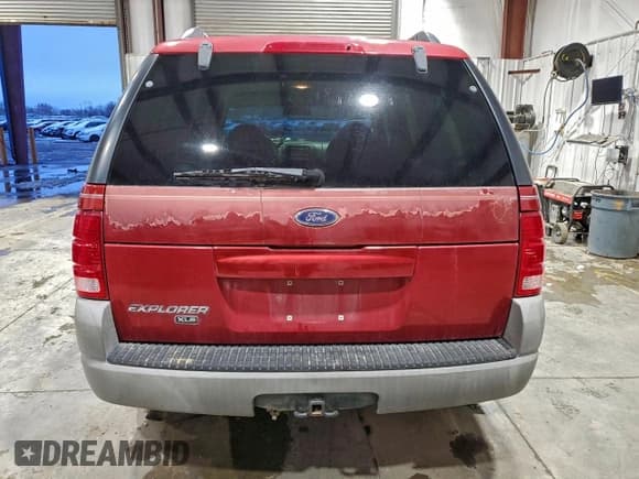 ✅ 2002 Ford Explorer XLS • VIN: 1FMZU72E12ZA34049 • Lot: 94754535. Listed on Copart with 123,611 mi. Free auction sales archive from the USA and detailed vehicle history report at DreamBid. Image 6.
