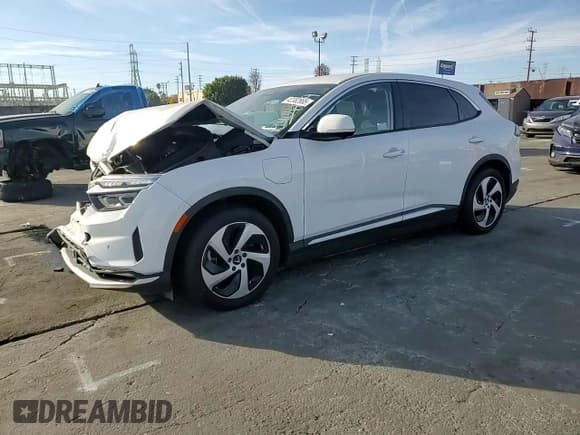 ✅ 2023 VinFast VF 8 Eco • VIN: RLLV1AEB9PH005010 • Lot: 42382665. Listed on Copart with 29,550 mi. Free auction sales archive from the USA and detailed vehicle history report at DreamBid. Image 11.