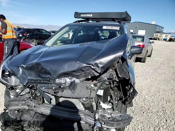 ✅ 2023 Subaru Forester Limited • VIN: JF2SKAPC8PH476910 • Lot: 82206725. Listed on Copart with 35,197 mi. Free auction sales archive from the USA and detailed vehicle history report at DreamBid. Image 13.