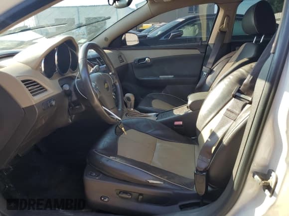 ✅ 2012 Chevrolet Malibu LTZ • VIN: 1G1ZG5E76CF374371 • Lot: 68015294. Wystawiony na Copart z przebiegiem Nie podano. Bezpłatny archiwum sprzedaży aukcyjnych z USA i szczegółowy raport historii pojazdu na DreamBid. Zdjęcie 7.