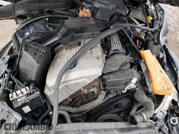 ✅ 2007 BMW 5 Series 530xi • VIN: WBANF73587CC35128 • Lot: 92522435. Wystawiony na Copart z przebiegiem Nie podano. Bezpłatny archiwum sprzedaży aukcyjnych z USA i szczegółowy raport historii pojazdu na DreamBid. Zdjęcie 11.