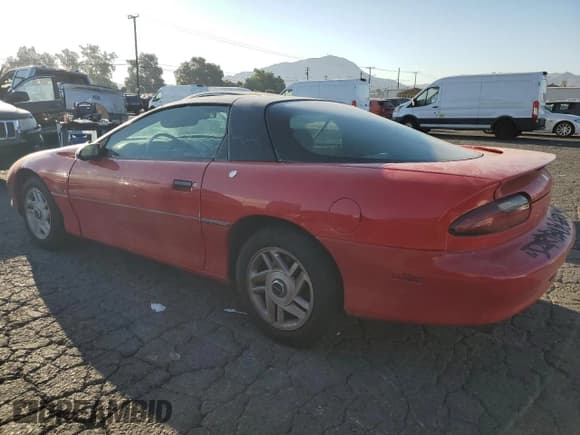 ✅ 1995 Chevrolet Camaro Z28 • VIN: 2G1FP22P1S2166548 • Lot: 70931085. Listed on Copart with 191,211 mi. Free auction sales archive from the USA and detailed vehicle history report at DreamBid. Image 2.