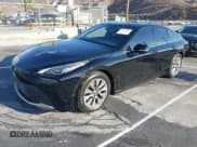 ✅ 2023 Toyota Mirai XLE • VIN: JTDAAAAA5PA009473 • Lot: 43273405. Wystawiony na IAAI z przebiegiem 15 603 mil. Bezpłatny archiwum sprzedaży aukcyjnych z USA i szczegółowy raport historii pojazdu na DreamBid. Zdjęcie 18.