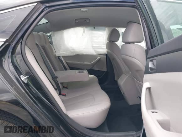 2019 Hyundai Sonata SE with VIN 5NPE24AF8KH747006, listed as a IAAI auction lot 41956094 with 79,024 mi miles and . Bid and sale history available at DreamBid. Image 8.