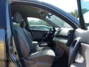 ✅ 2007 Toyota RAV4 Limited • VIN: JTMZD31V376042693 • Lot: 42597134. Listed on IAAI with 215,350 mi. Free auction sales archive from the USA and detailed vehicle history report at DreamBid. Image 5.