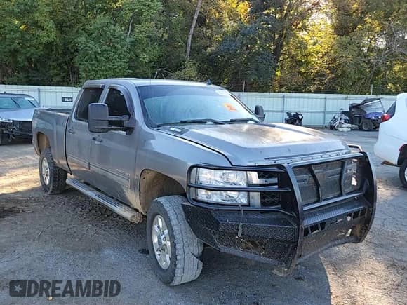 ✅ 2014 Chevrolet Silverado 2500HD LT • VIN: 1GC1KXC87EF148918 • Lot: 86269395. Listed on Copart with 389,188 mi. Free auction sales archive from the USA and detailed vehicle history report at DreamBid. Image 13.