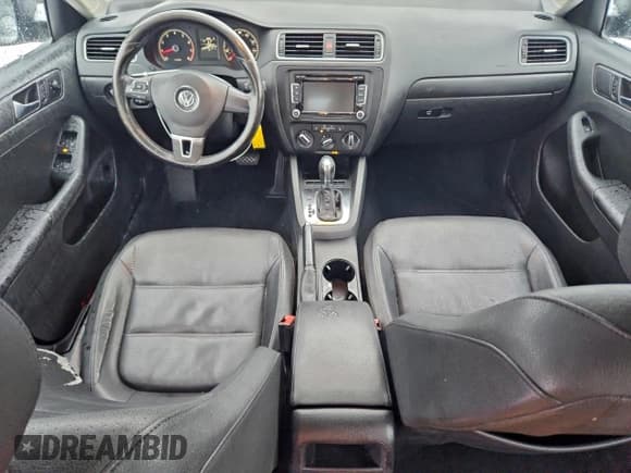 ✅ 2011 Volkswagen Jetta SE • VIN: 3VWDZ7AJ0BM350958 • Lot: 94946545. Listed on Copart with 172,840 mi. Free auction sales archive from the USA and detailed vehicle history report at DreamBid. Image 8.