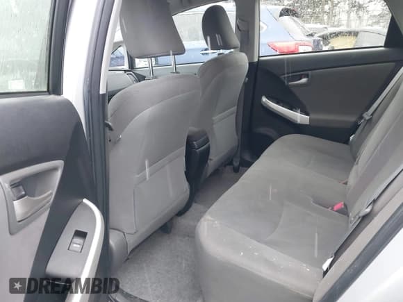 ✅ 2013 Toyota Prius • VIN: JTDKN3DP0D3046032 • Lot: 41471986. Wystawiony na IAAI z przebiegiem 112 382 mil. Bezpłatny archiwum sprzedaży aukcyjnych z USA i szczegółowy raport historii pojazdu na DreamBid. Zdjęcie 8.