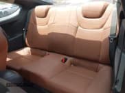 ✅ 2012 Hyundai Genesis Coupe Grand Touring • VIN: KMHHU6KH6CU066588 • Lot: 42207906. Wystawiony na IAAI z przebiegiem 111 213 mil. Bezpłatny archiwum sprzedaży aukcyjnych z USA i szczegółowy raport historii pojazdu na DreamBid. Zdjęcie 8.