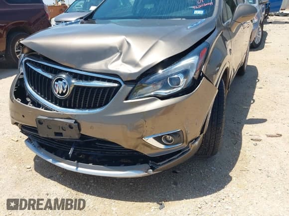 ✅ 2019 Buick Envision Premium • VIN: LRBFX3SX4KD007061 • Лот: 42503041. Опубликован ранее на IAAI с пробегом 81 393 миль. Бесплатный доступ к архиву аукционных продаж из США и подробный отчёт об истории автомобиля на DreamBid. Изображение 19.