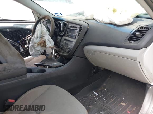 ✅ 2013 Kia Optima EX • VIN: 5XXGN4A77DG131403 • Lot: 42552523. Wystawiony na IAAI z przebiegiem Nie podano. Bezpłatny archiwum sprzedaży aukcyjnych z USA i szczegółowy raport historii pojazdu na DreamBid. Zdjęcie 5.