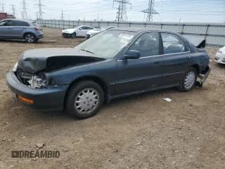 ✅ 1996 Honda Accord EX • VIN: 1HGCD5659TA252282 • Lot: 59697235. Listed on Copart with 141,800 mi. Free auction sales archive from the USA and detailed vehicle history report at DreamBid. Image 1.