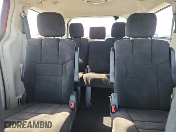 ✅ 2012 Dodge Grand Caravan Crew • VIN: 2C4RDGDG5CR321926 • Lot: 60560605. Wystawiony na Copart z przebiegiem 128 192 mil. Bezpłatny archiwum sprzedaży aukcyjnych z USA i szczegółowy raport historii pojazdu na DreamBid. Zdjęcie 10.