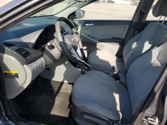 ✅ 2013 Hyundai Accent GLS • VIN: KMHCT4AE3DU367152 • Лот: 74022194. Опубликован ранее на Copart с пробегом 223 285 миль. Бесплатный доступ к архиву аукционных продаж из США и подробный отчёт об истории автомобиля на DreamBid. Изображение 7.