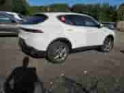 ✅ 2024 Dodge Hornet R/T • VIN: ZACPDFCW0R3A32919 • Lot: 71034275. Wystawiony na Copart z przebiegiem Nie podano mil. Skorzystaj z bezpłatnego archiwum sprzedaży aukcyjnych z USA i zobacz szczegółowy raport historii pojazdu na DreamBid. Zdjęcie 3.