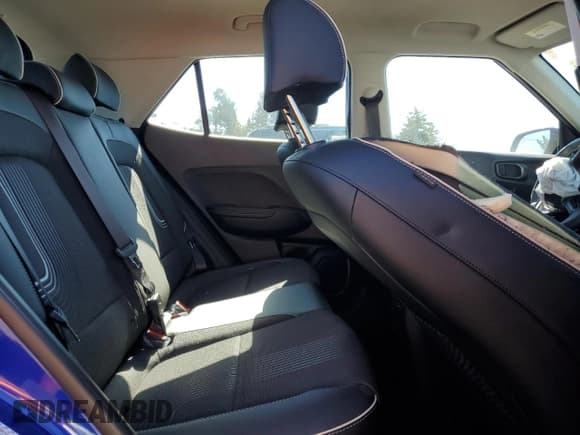 ✅ 2024 Hyundai Venue Limited • VIN: KMHRC8A30RU300192 • Lot: 75676234. Listed on Copart with 8,951 mi. Free auction sales archive from the USA and detailed vehicle history report at DreamBid. Image 12.