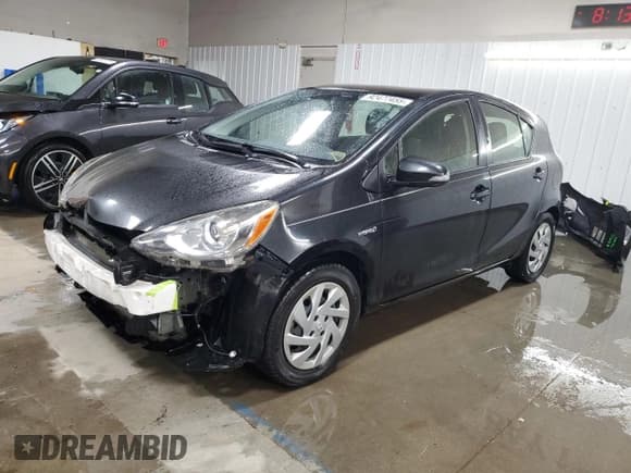 ✅ 2015 Toyota Prius One • VIN: JTDKDTB37F1587385 • Лот: 92477455. Опубликован ранее на Copart с пробегом 119 199 миль. Бесплатный доступ к архиву аукционных продаж из США и подробный отчёт об истории автомобиля на DreamBid. Изображение 1.