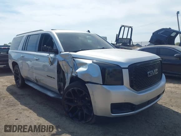 ✅ 2015 GMC Yukon XL SLT • VIN: 1GKS2HKC3FR193200 • Lot: 42242549. Wystawiony na IAAI z przebiegiem 204 284 mil. Bezpłatny archiwum sprzedaży aukcyjnych z USA i szczegółowy raport historii pojazdu na DreamBid. Zdjęcie 1.