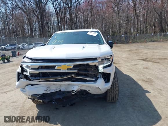 ✅ 2025 Chevrolet Silverado 1500 • VIN: 3GCUKJEL2SG115606 • Лот: 41917657. Опубликован ранее на IAAI с пробегом 10 413 миль. Бесплатный доступ к архиву аукционных продаж из США и подробный отчёт об истории автомобиля на DreamBid. Изображение 12.
