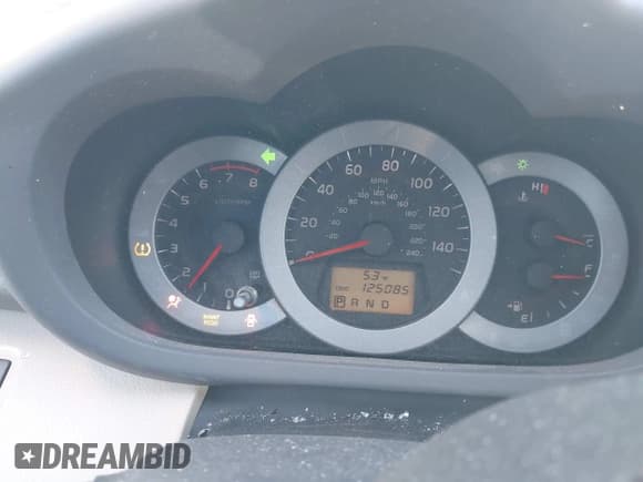 ✅ 2010 Toyota RAV4 • VIN: 2T3BK4DV1AW026555 • Лот: 43729699. Опубликован ранее на IAAI с пробегом 125 085 миль. Бесплатный доступ к архиву аукционных продаж из США и подробный отчёт об истории автомобиля на DreamBid. Изображение 7.