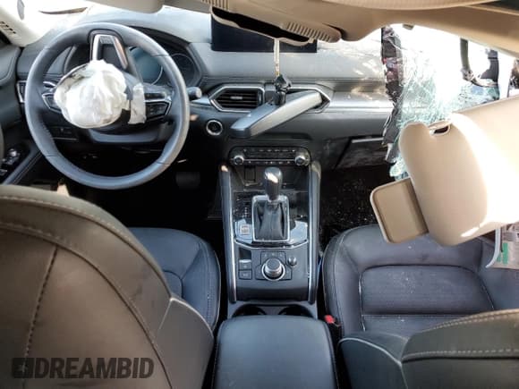 ✅ 2024 Mazda CX-5 S Premium Plus • VIN: JM3KFBEL2R0445334 • Lot: 82337425. Wystawiony na Copart z przebiegiem 9 171 mil. Bezpłatny archiwum sprzedaży aukcyjnych z USA i szczegółowy raport historii pojazdu na DreamBid. Zdjęcie 8.