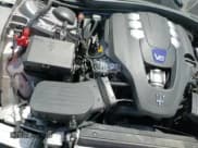 ✅ 2022 Maserati Quattroporte Modena • VIN: ZAM56YPM8N1388443 • Lot: 60288015. Wystawiony na Copart z przebiegiem 29 312 mil. Bezpłatny archiwum sprzedaży aukcyjnych z USA i szczegółowy raport historii pojazdu na DreamBid. Zdjęcie 13.