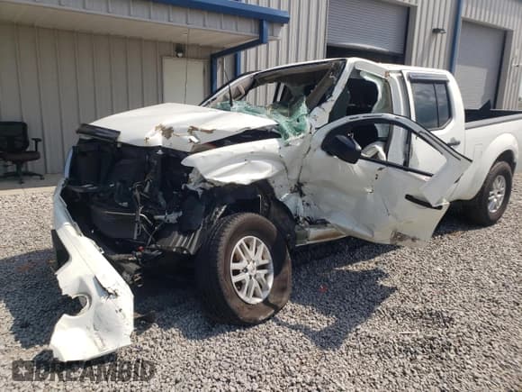 ✅ 2019 Nissan Frontier SV • VIN: 1N6DD0FV6KN742088 • Лот: 56941305. Опубликован ранее на Copart с пробегом Не указан. Бесплатный доступ к архиву аукционных продаж из США и подробный отчёт об истории автомобиля на DreamBid. Изображение 1.