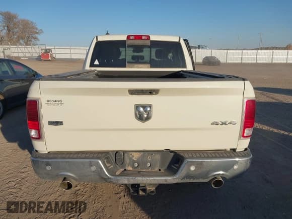 ✅ 2018 Ram 1500 Laramie • VIN: 1C6RR7VT8JS194878 • Лот: 43667753. Опубликован ранее на IAAI с пробегом 42 315 миль. Бесплатный доступ к архиву аукционных продаж из США и подробный отчёт об истории автомобиля на DreamBid. Изображение 16.