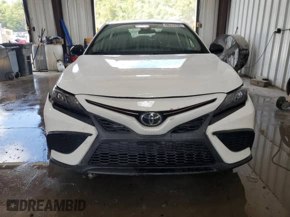 2021 Toyota Camry SE с VIN 4T1G11BKXMU041651, выставлен на аукционе Copart как лот 68313795 с пробегом 70 708 миль миль и Списание • Salvage title. История ставок и продаж доступна на DreamBid. Изображение 5.