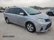 ✅ 2019 Toyota Sienna LE • VIN: 5TDKZ3DC3KS976374 • Lot: 93693165. Listed on Copart with 343,637 mi. Free auction sales archive from the USA and detailed vehicle history report at DreamBid. Image 4.