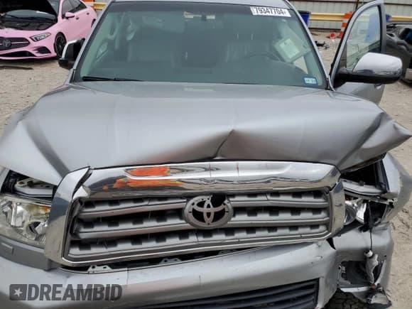 ✅ 2015 Toyota Sequoia Limited • VIN: 5TDJW5G17FS112959 • Lot: 79347704. Listed on Copart with 117,920 mi. Free auction sales archive from the USA and detailed vehicle history report at DreamBid. Image 12.