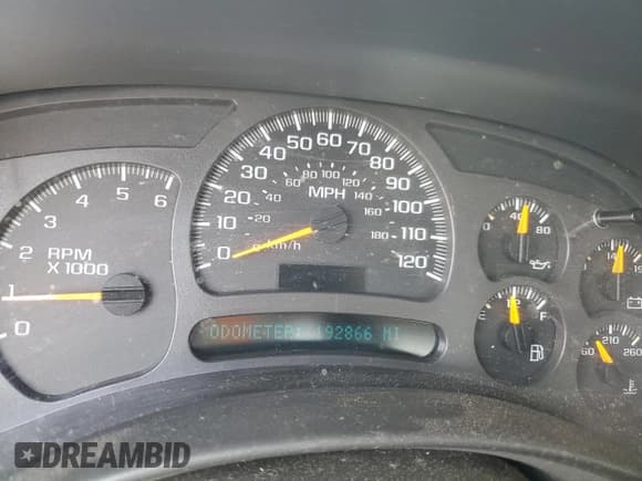 ✅ 2003 Chevrolet Silverado 1500 LS • VIN: 2GCEC19T631202351 • Лот: 66926624. Опубликован ранее на Copart с пробегом 192 866 миль. Бесплатный доступ к архиву аукционных продаж из США и подробный отчёт об истории автомобиля на DreamBid. Изображение 9.