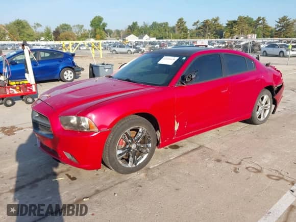 2011 Dodge Charger RT Max с VIN 2B3CM5CT9BH572463, выставлен на аукционе IAAI как лот 43240428 с пробегом 141 870 миль миль и . История ставок и продаж доступна на DreamBid. Изображение 17.