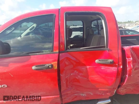 ✅ 2004 Dodge 1500 SLT • VIN: 1D7HA18D64J126463 • Лот: 42562356. Опубликован ранее на IAAI с пробегом 155 266 миль. Бесплатный доступ к архиву аукционных продаж из США и подробный отчёт об истории автомобиля на DreamBid. Изображение 14.