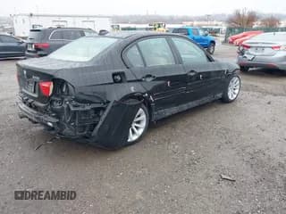 ✅ 2011 BMW 3 Series 328i xDrive • VIN: WBAPK5G50BNN79419 • Лот: 43767787. Опубликован ранее на IAAI с пробегом 66 779 миль. Бесплатный доступ к архиву аукционных продаж из США и подробный отчёт об истории автомобиля на DreamBid. Изображение 4.