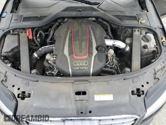 ✅ 2015 Audi S8 • VIN: WAUK2AFD5FN004203 • Lot: 58317975. Listed on Copart with 142,824 mi. Free auction sales archive from the USA and detailed vehicle history report at DreamBid. Image 11.